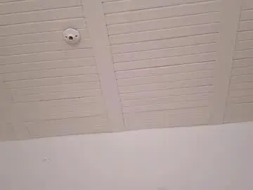 Chaturbate Adult Video Chat of skyamber8v2