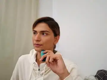 Chaturbate Live Porn of skyamber8v2