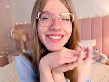 Chaturbate Live Sex Cam of angee_