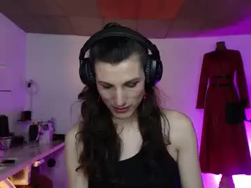 Chaturbate Nude Webcam of moira_hot