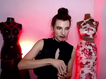 Chaturbate Live Porn of moira_hot