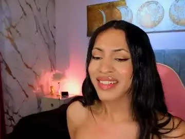 Chaturbate Live Porn of clara_evanss
