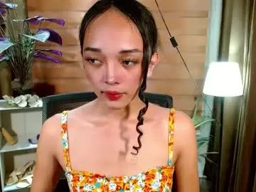 Chaturbate Nude Webcam of curybb_hanna19
