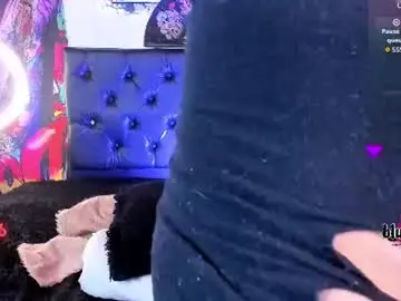 Chaturbate Free Live Porn of skyler__blue4