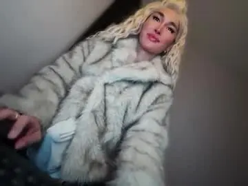 Chaturbate Best live sex cam show of transnextdoor_