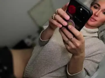 Chaturbate Nude Webcam of transnextdoor_