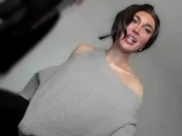 Chaturbate Watch Live Sex Cams of transnextdoor_
