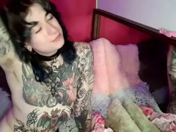 miss_raven_ts from chaturbate