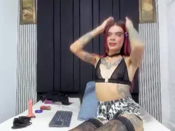 Chaturbate Live Sex Cam of emily_collins69