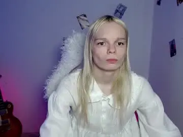 Chaturbate Free Live Porn of emily_nyaffe