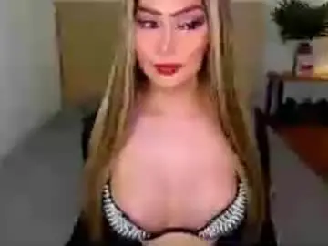Chaturbate Live Sex Cam of i_luv_2_fuck_you