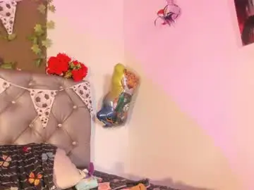 Chaturbate Live Sex Cam of ivymilleer