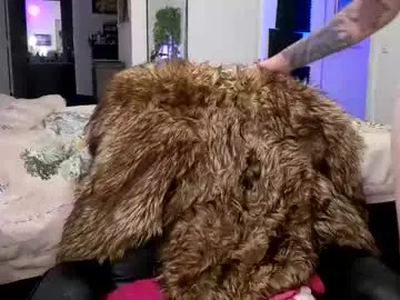 Chaturbate Live Sex Cam of cayla_