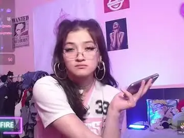 Chaturbate Live Porn of moonfiredance