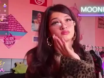 Chaturbate Sex Chat of moonfiredance