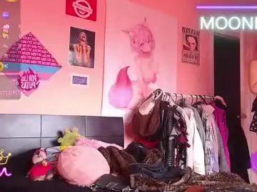 Chaturbate Free Live Porn of moonfiredance