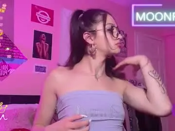 Chaturbate Adult Webcam of moonfiredance