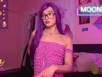 Chaturbate Free Porn Cam of moonfiredance