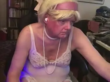 Chaturbate Adult Video Chat of pantyvloletlace