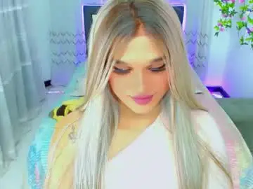 Chaturbate Watch Live Sex Cams of zoeschmmit