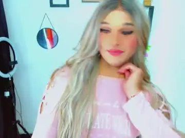 Chaturbate Watch Live Sex Cams of zoeschmmit