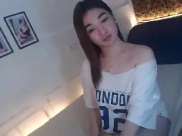 Chaturbate Adult Video Chat of indestructabletrixie