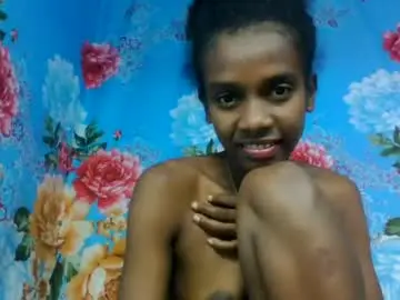 Chaturbate Live Sex Cam of ooooralaizafilizy