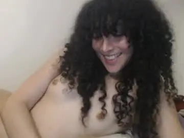 Chaturbate Free Live Porn of apolosbitch