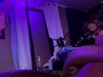 Chaturbate Free Live Porn of yelladaniella
