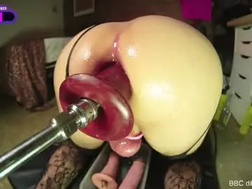 Chaturbate Watch Live Sex Cams of sweetbellanal