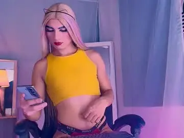 Chaturbate Adult Video Chat of emily_castillo1_