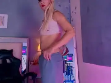 Chaturbate Free Live Porn of emily_castillo1_
