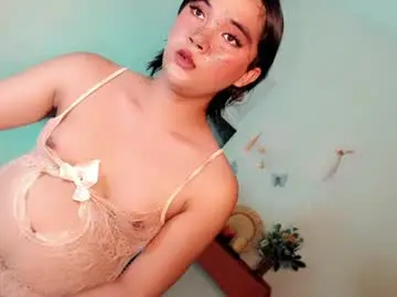 Chaturbate Adult Webcams of lovingmonaru969