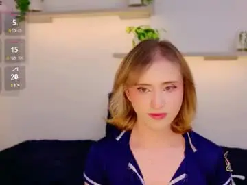 Chaturbate Live Sex Cam of seraphine_star