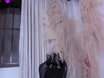 Chaturbate Free Porn Cam of candydance1_