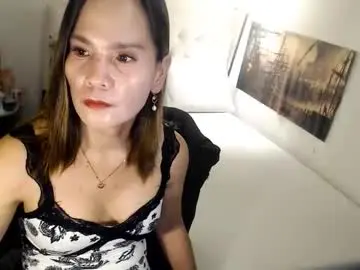 Chaturbate Sex Cam of xqueenyasiandomcumx