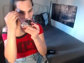 Chaturbate Best live sex cam show of xqueenyasiandomcumx