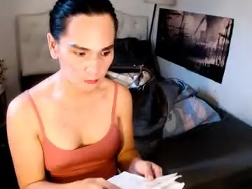 Chaturbate Sex Cam of xqueenyasiandomcumx