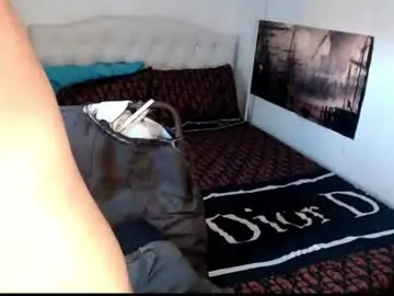 Chaturbate Free Porn Cam of xqueenyasiandomcumx