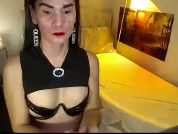 Chaturbate Private Sex Chat of xqueenyasiandomcumx