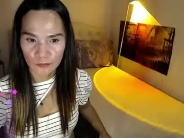 Chaturbate Sex Cam of xqueenyasiandomcumx