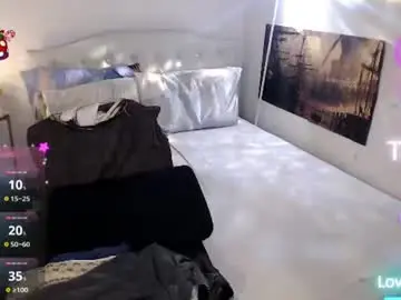 Chaturbate Adult Webcam of xqueenyasiandomcumx