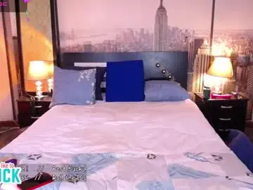 amazingsharlot from chaturbate