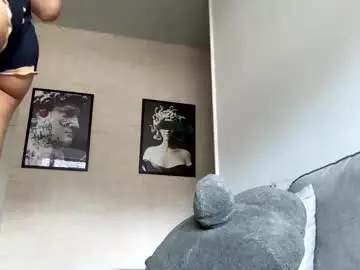 Chaturbate Live Sex of dhaliaa09