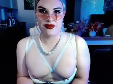 Chaturbate Live Sex Cam of paoladoll