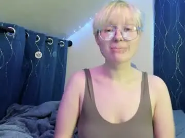 Chaturbate Adult Webcams of sparkling_water_hate_club