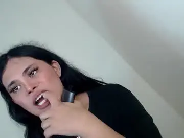 Chaturbate Adult Video Chat of maddiejackson