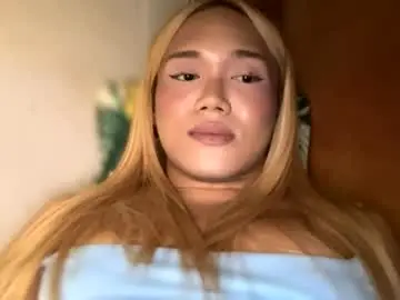 Chaturbate Live Sex Cam of torn_alexis