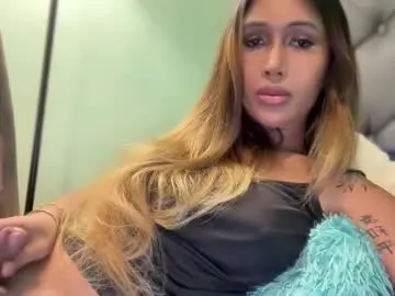 Chaturbate Best live sex cam show of mariafatale_00