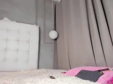 Chaturbate Live Sex Cam of im_alisson_